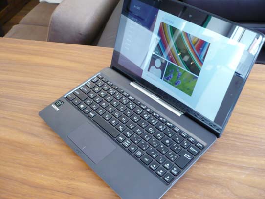 買取金額　12,000円　ASUS　TransBook T100TA/win8