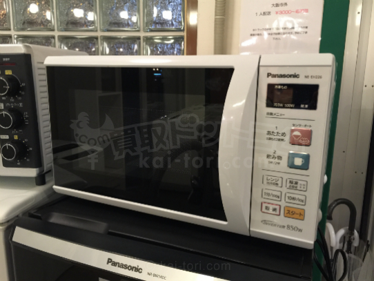 買取金額　￥3,500 Panasonic/パナソニック  NE-EH226-W  エレック 単機能レンジ 22L ホワイト