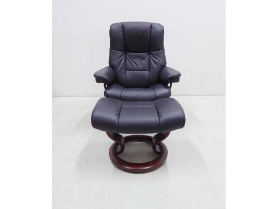 買取金額 40,000円  北欧 Ekornes エコーネス Mayfair メイフェア 本革 Ｍサイズ ストレスレスチェア&オットマン セット