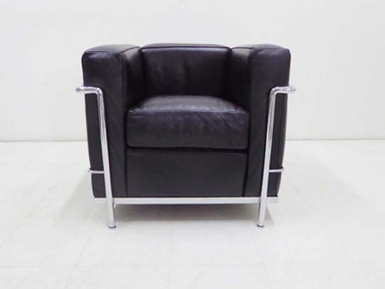 買取金額　130,000円　Cassina カッシーナ LC2 1人掛けソファ 本革レザー