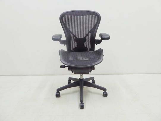 買取金額 25,000円  Herman Miller ハーマンミラー アーロンチェア Bタイプ ポスチャーフィット フル装備