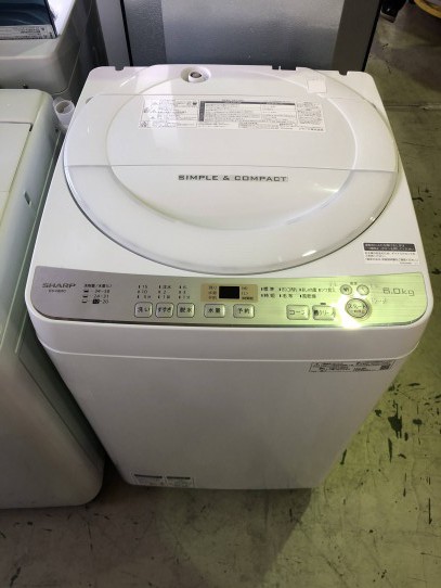 買取金額 3000円 SHARP/シャープ 全自動洗濯機 ES-GE6C-W 6.0㎏ 2019年