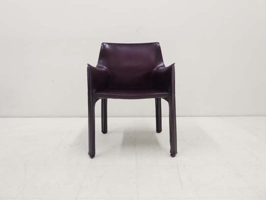 買取金額 100,000円  Cassina カッシーナ 413 CABキャブ アームチェア シェイデッドバーガンディ マリオ ベリーニ