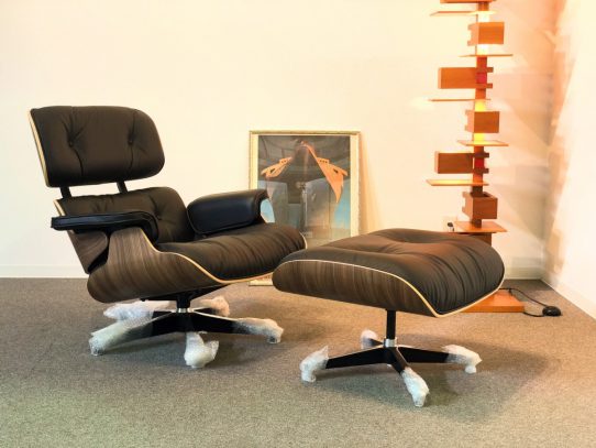 買取金額　374,000円　HermanMiller/ハーマンミラー　イームズラウンジチェア＆オットマン