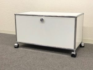 買取金額 30,000円 ■USM/ハラーシステム■キャビネット 1段 キャスター付き テレビボード ローボード 白