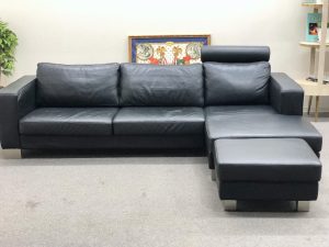 買取金額 100,000円 ■BoConcept/ボーコンセプト■I.D.Vソファ カウチ 3人掛け レザー 黒 ヘッドレスト＆オットマン付き