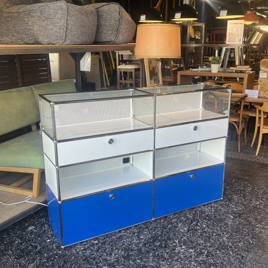 買取金額 52,000円 USM/ユーエスエム USM Haller/ユーエスエムハラー キャビネット2列 扉4枚(内2枚鍵付き)青×白ガラストップ